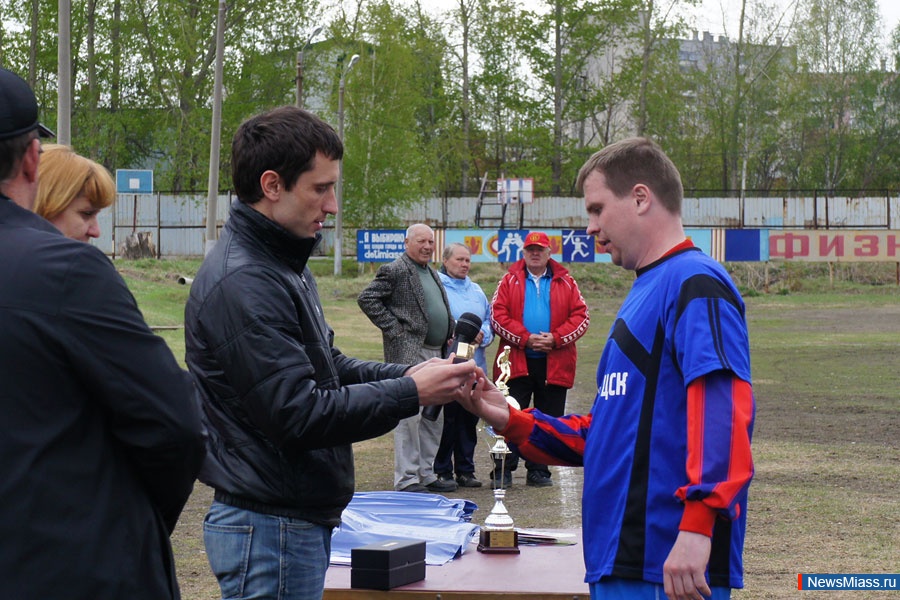   "-".              "-"