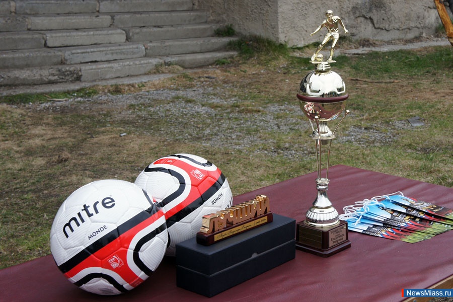   "-".              "-"