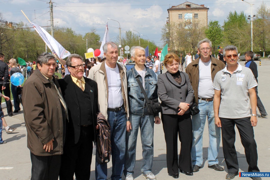     .   75-,       " ",   67-     