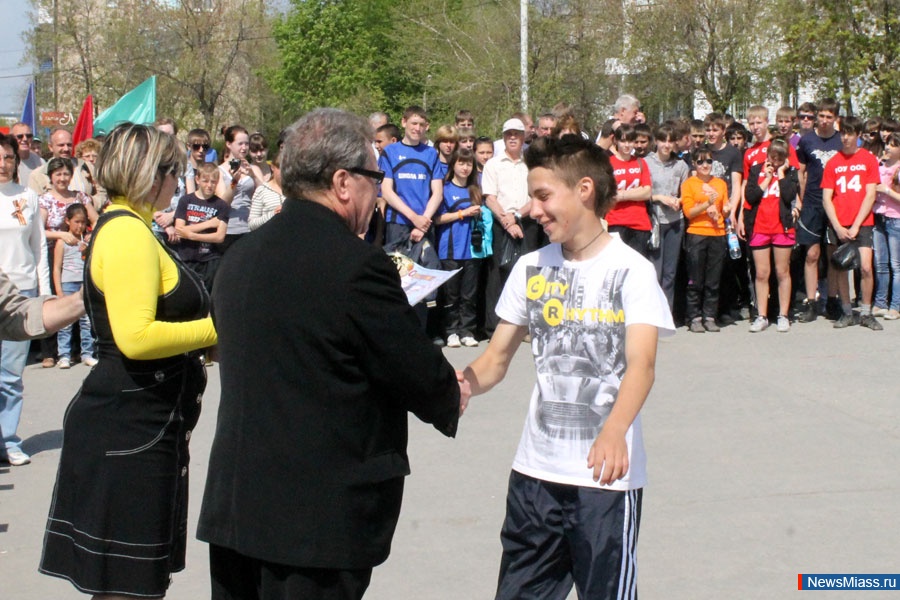     .   75-,       " ",   67-     