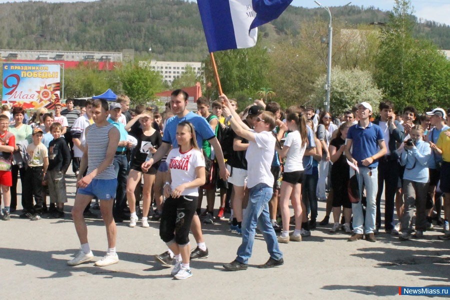     .   75-,       " ",   67-     