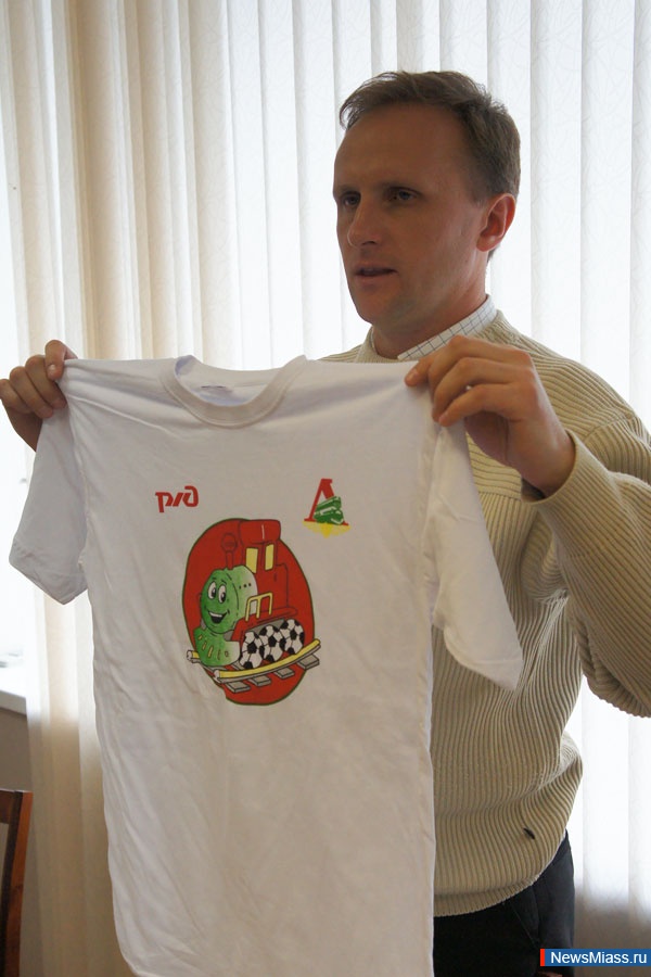  "-2012".      ""        "-2012"