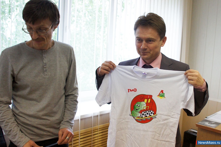  "-2012".      ""        "-2012"