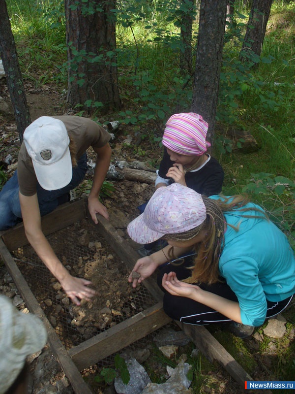 , !.   39-   ,      "--"