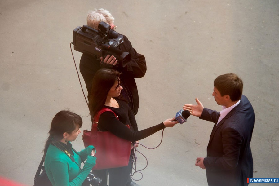  "-" - 20 .  "-"   20-     