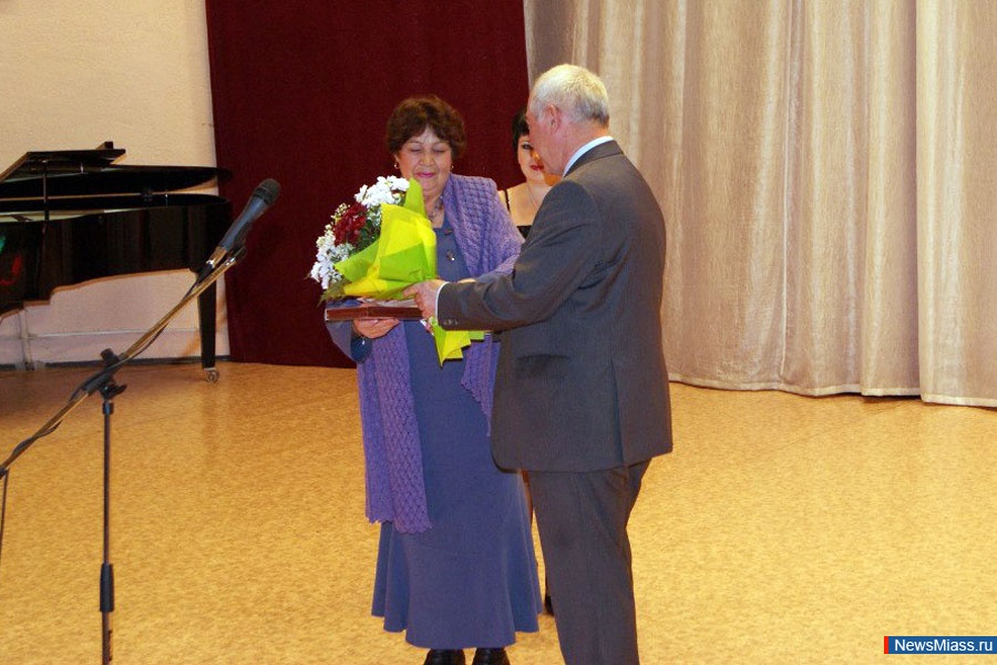   ,  . "  !" -  ,        "",    