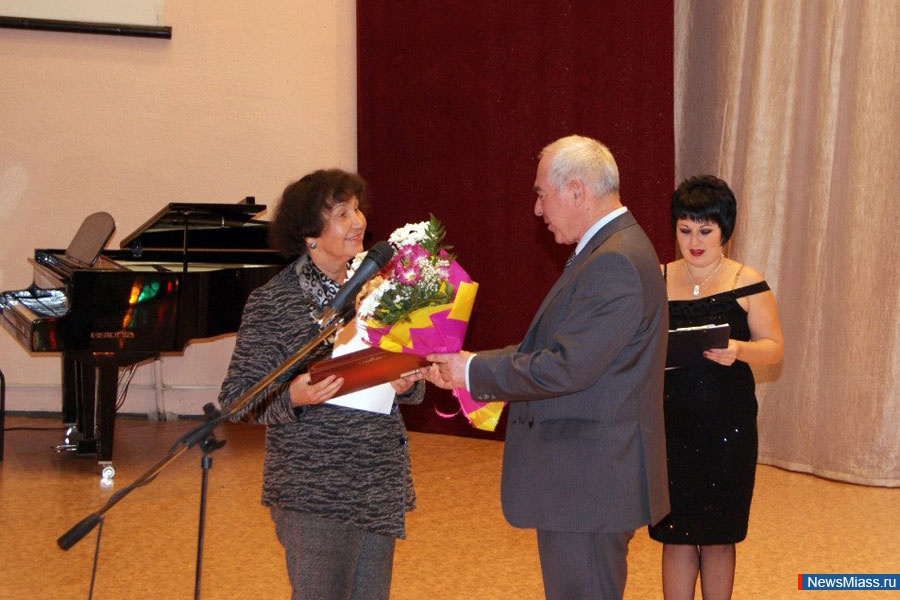   ,  . "  !" -  ,        "",    