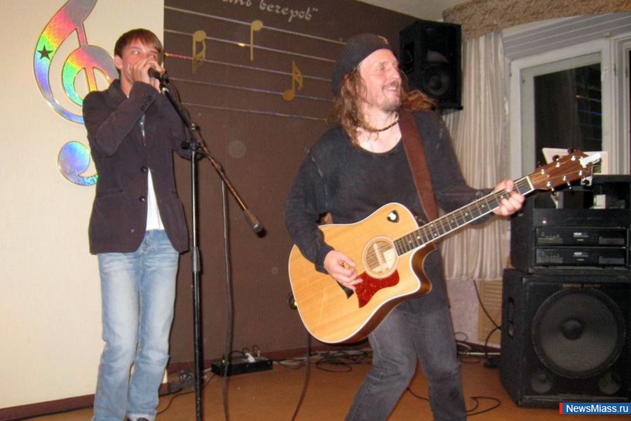 " ":    .   (-)    ()