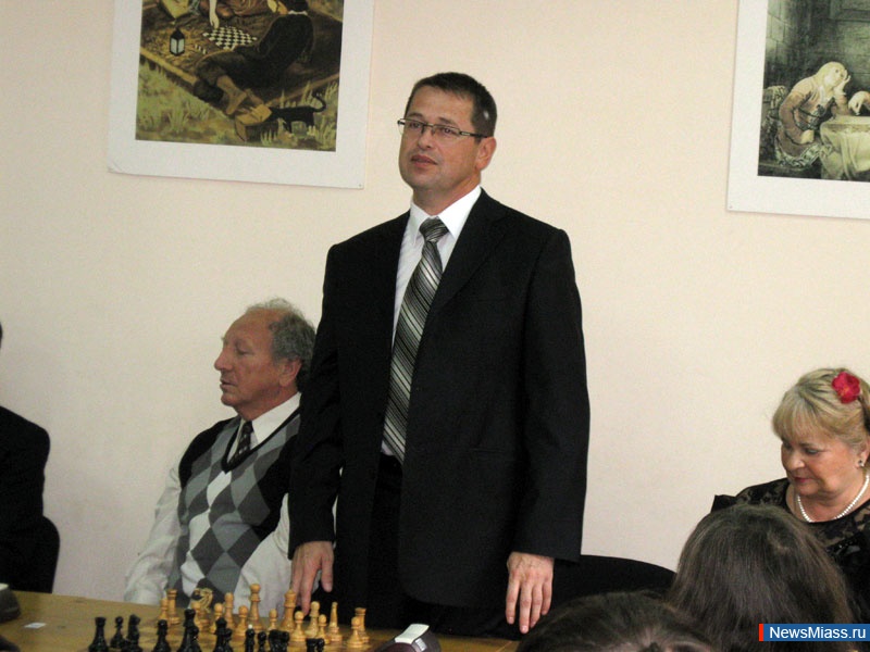    .     ,   -  ..   .. 