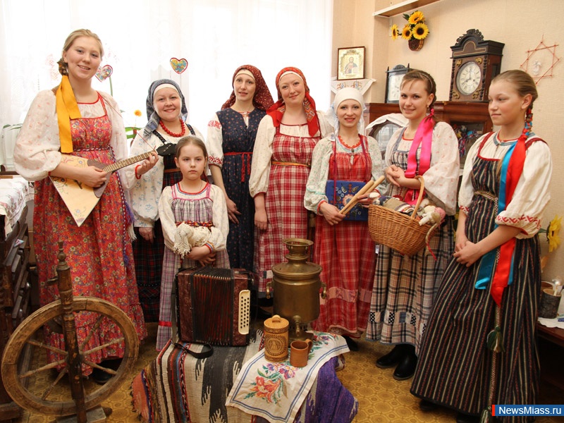 "  ":  .  "  "     "",   -   ""