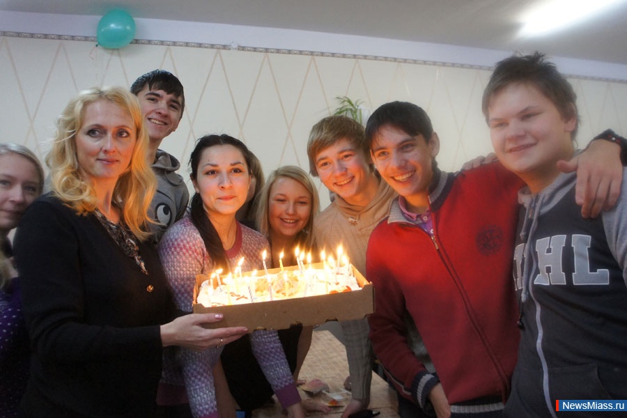 25     16.         ,   25- 