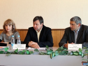 "�����" �������� ����� ����