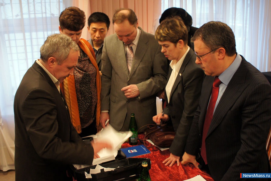    .            22-     ,     