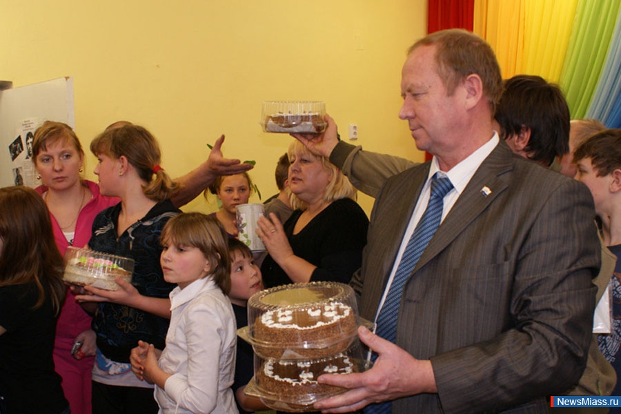   . " "          "Ҹ "    