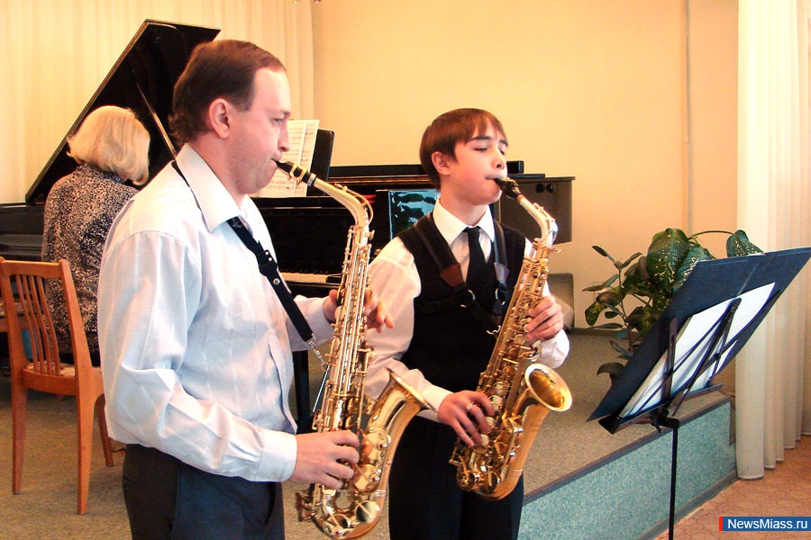 ���������� ����������� ���������� - ���� � ������. � ������� ����� �������� � 5 ���������� �������-��������� "�����������: �������-������"