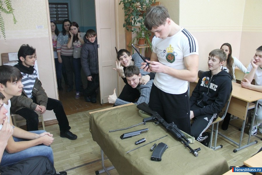  ""  .      ""      17   