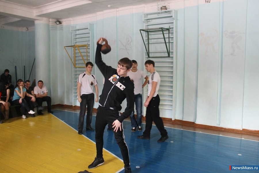  ""  .      ""      17   