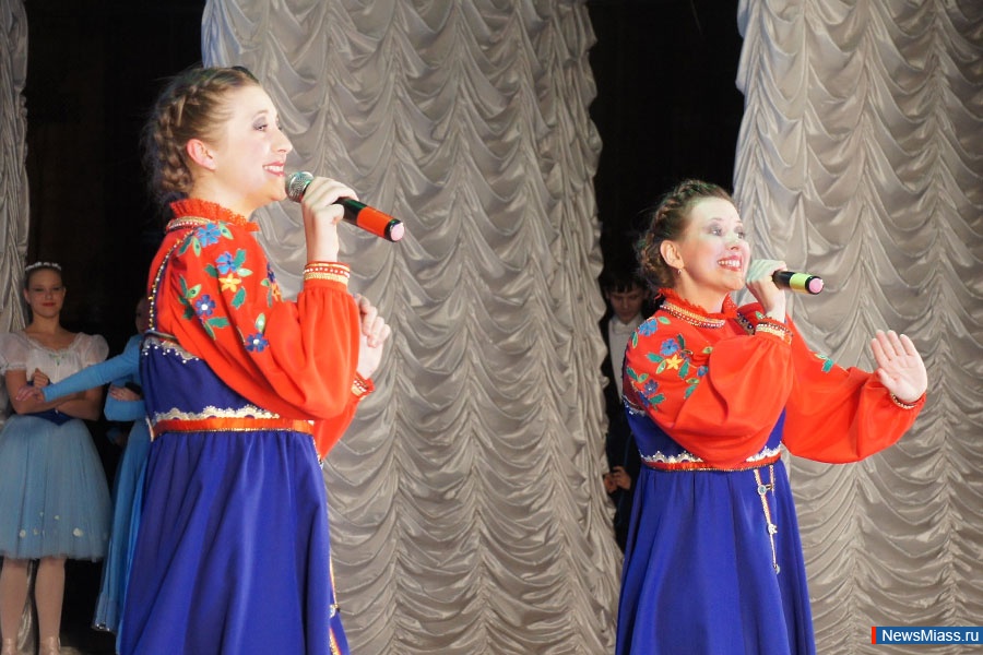 ���� ���������� ������ ��� ������. ������ �������� �������������� ������ "����" ���������� �� ������������� ������ � �� "��������������������"