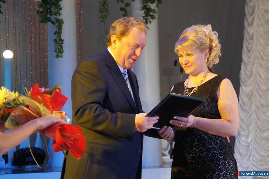 ���� ���������� ������ ��� ������. ������ �������� �������������� ������ "����" ���������� �� ������������� ������ � �� "��������������������"