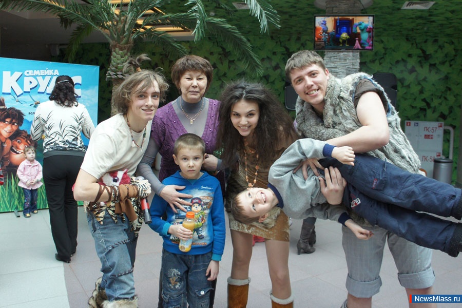  ""  " ".   ""          3D " "