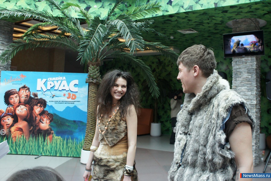  ""  " ".   ""          3D " "