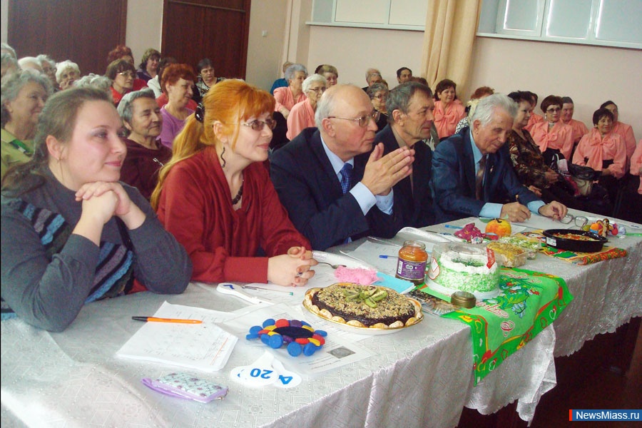  ,   .   "  "         16