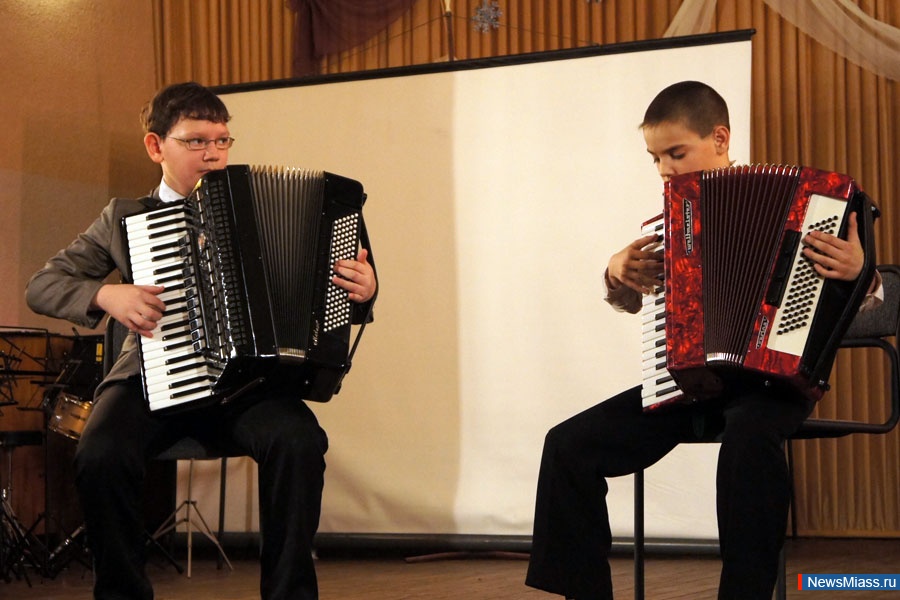 VIII    . 150  -        VIII     