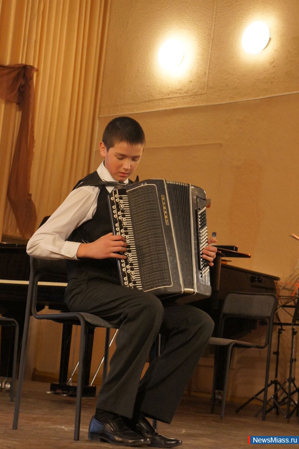 VIII    . 150  -        VIII     