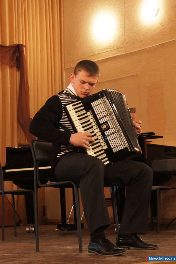 VIII    . 150  -        VIII     