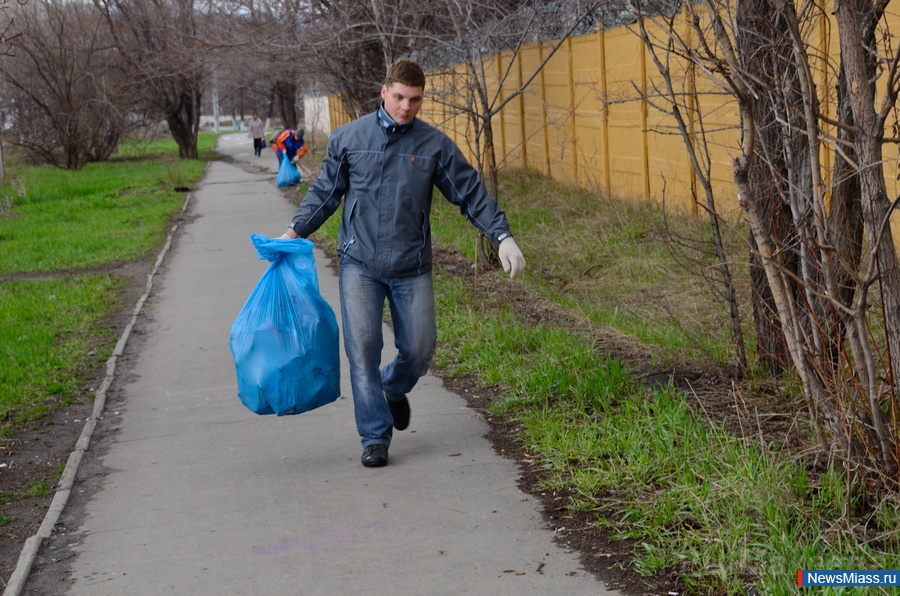 �� ������� � �������. ����� ������� ������������ "��� �������" ��������� � ���������� ����������� ������� ��� ���������� �� ����������, � ��������� ������ - ���������� ��� ���� ����������� �� ��������