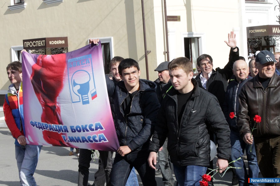    !.  ,                 68-  