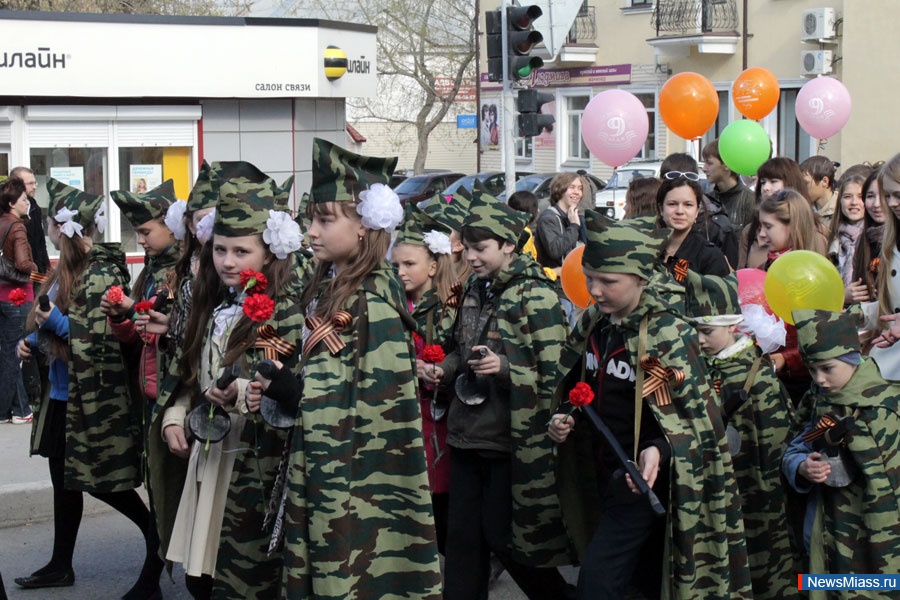    !.  ,                 68-  