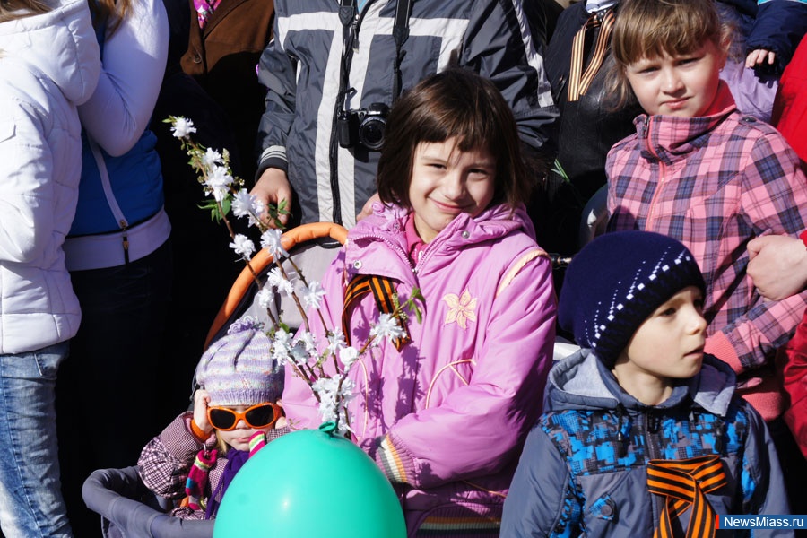    !.  ,                 68-  