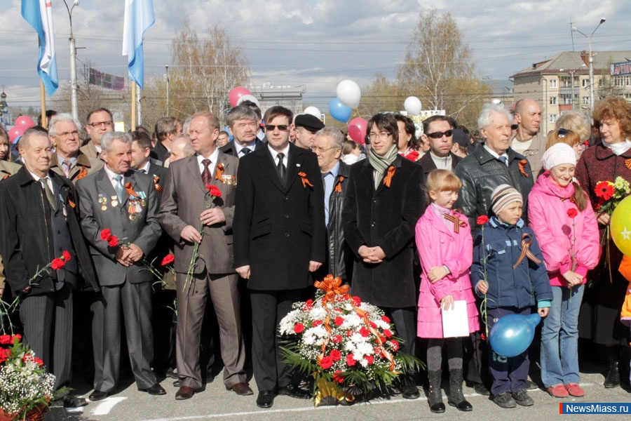    !.  ,                 68-  