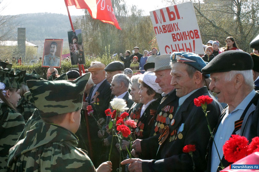    !.  ,                 68-  