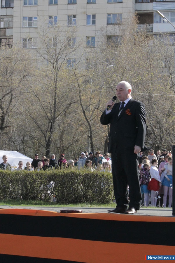    !.  ,                 68-  