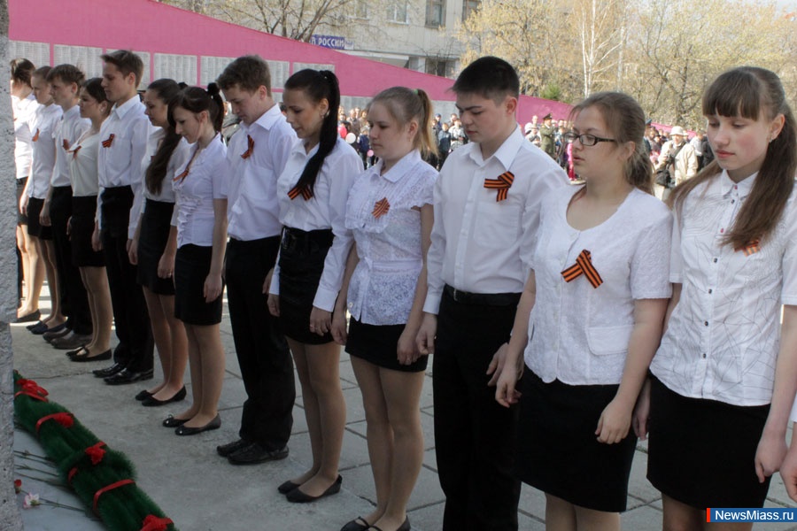    !.  ,                 68-  