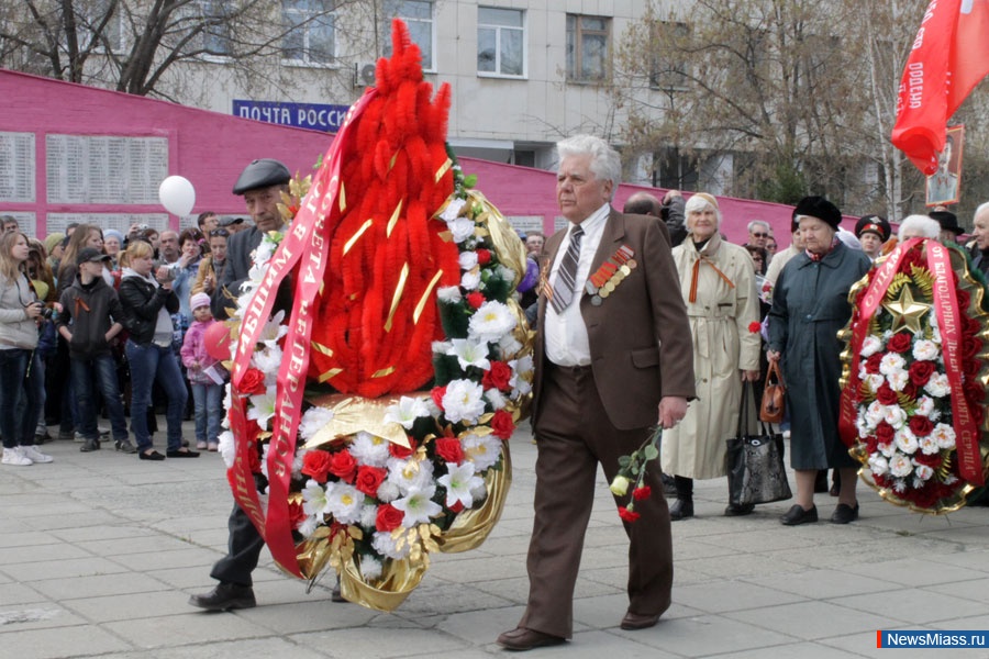    !.  ,                 68-  