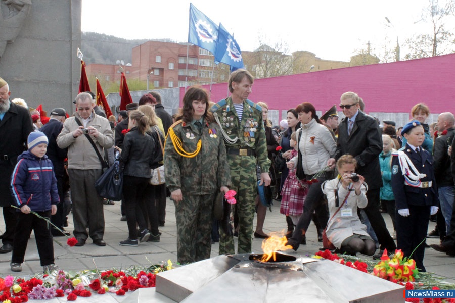    !.  ,                 68-  