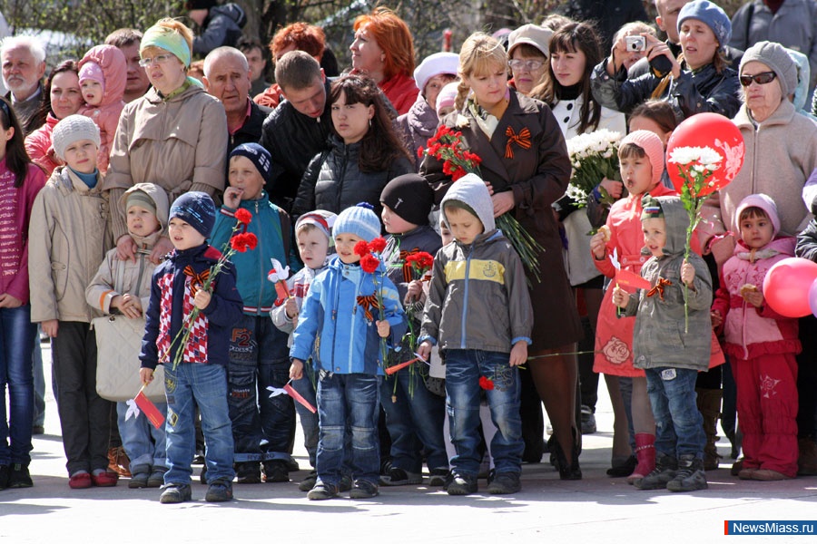    !.  ,                 68-  