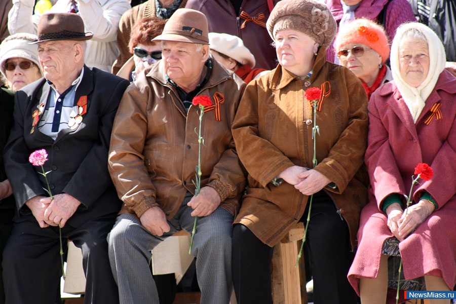    !.  ,                 68-  