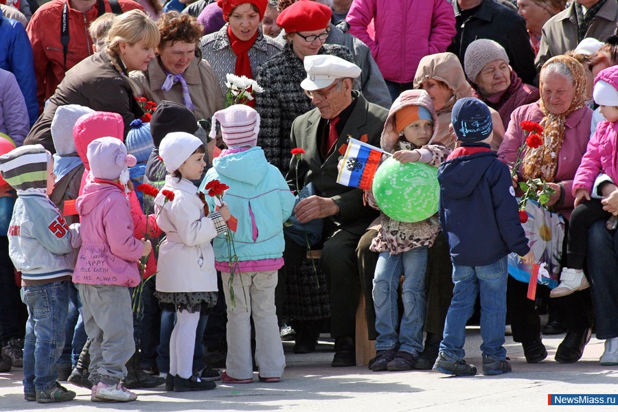    !.  ,                 68-  