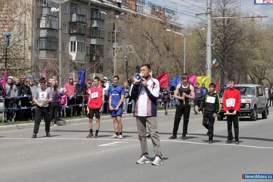     .  76  9          " "