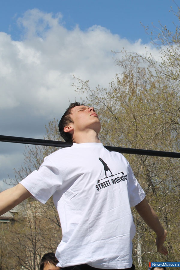     .  76  9          " "