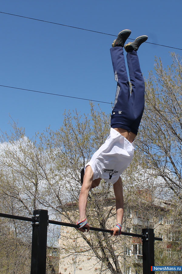     .  76  9          " "