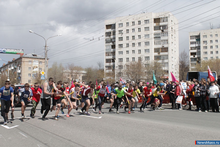     .  76  9          " "