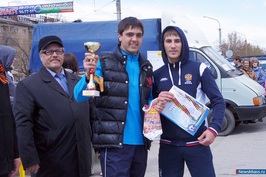     .  76  9          " "