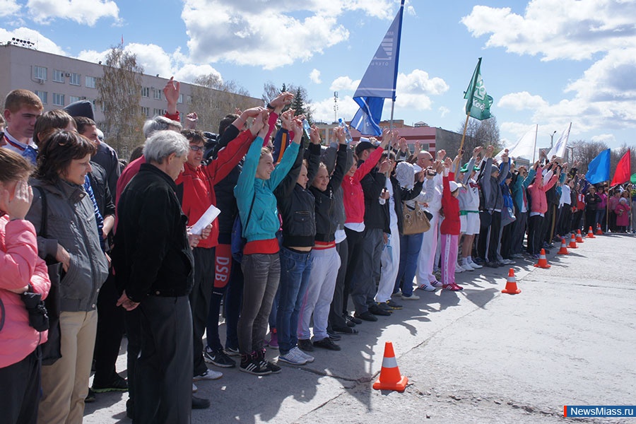     .  76  9          " "