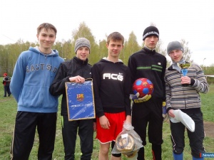 "-7",       1998-99 ..