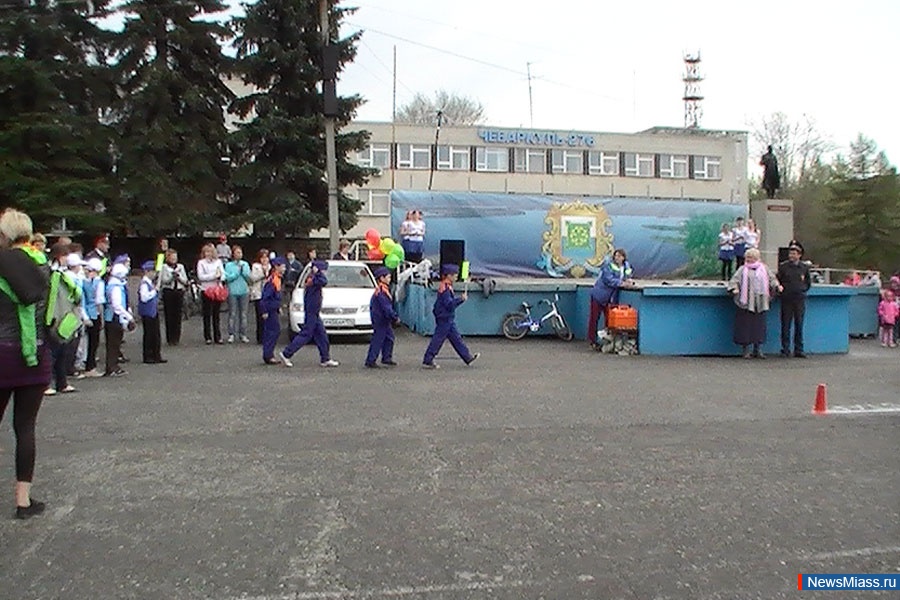 " "  .      30        " "